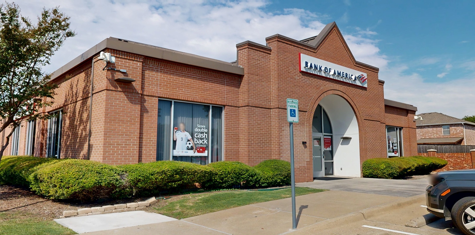 Bank of America financial center with drive-thru ATM | 7001 Independence Pkwy, Plano, TX 75025