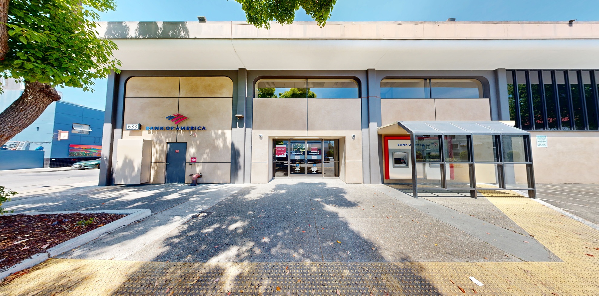 Bank of America financial center with walk-up ATM | 633 Santa Cruz Ave, Menlo Park, CA 94025