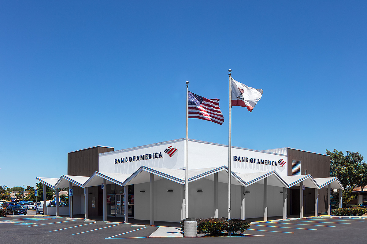 Bank of America financial center with walk-up ATM | 1660 S De Anza Blvd, San Jose, CA 95129