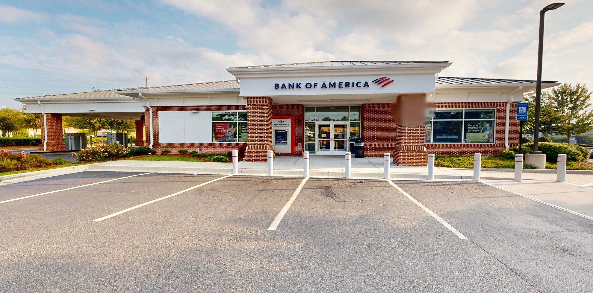 Bank of America financial center with drive-thru ATM | 4900 Jimmy Lee Smith Pkwy, Hiram, GA 30141