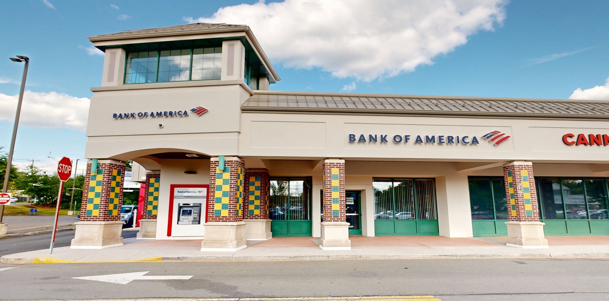 Bank of America financial center with drive-thru ATM | 1232 Farmington Ave, Bristol, CT 06010