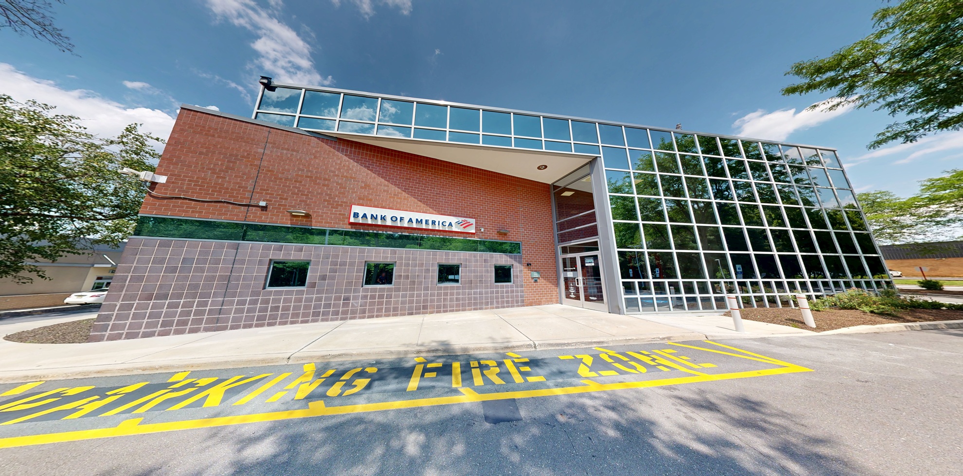 Bank of America financial center with drive-thru ATM | 1116 Highway 34, Aberdeen, NJ 07747