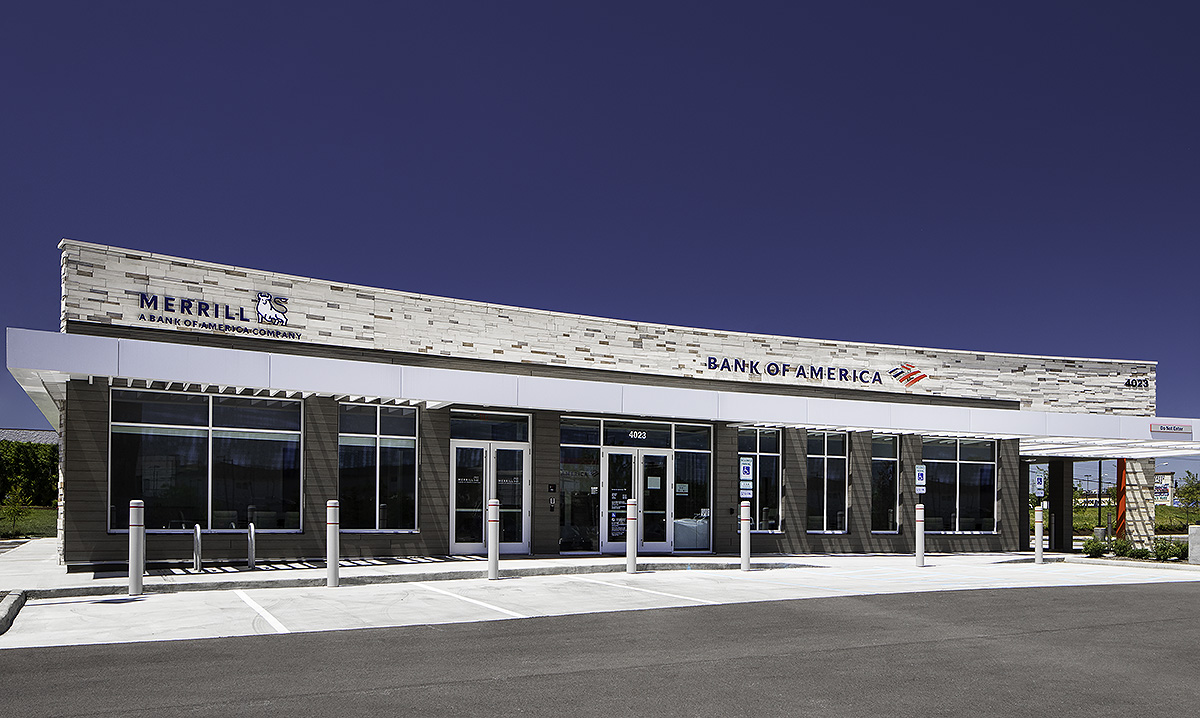 Bank of America financial center with drive-thru ATM | 4023 Finn Way, Lexington, KY 40517