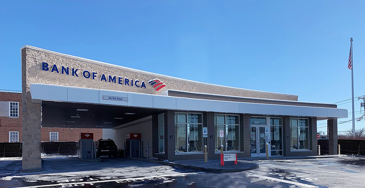Bank of America financial center with drive-thru ATM | 3287 Hempstead Tpke, Levittown, NY 11756