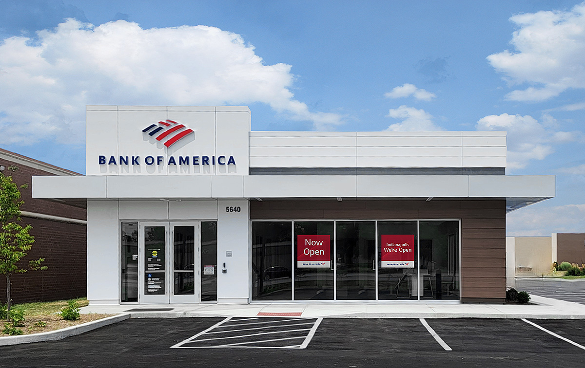 Bank of America financial center with drive-thru ATM | 5640 Crawfordsville Rd, Speedway, IN 46224
