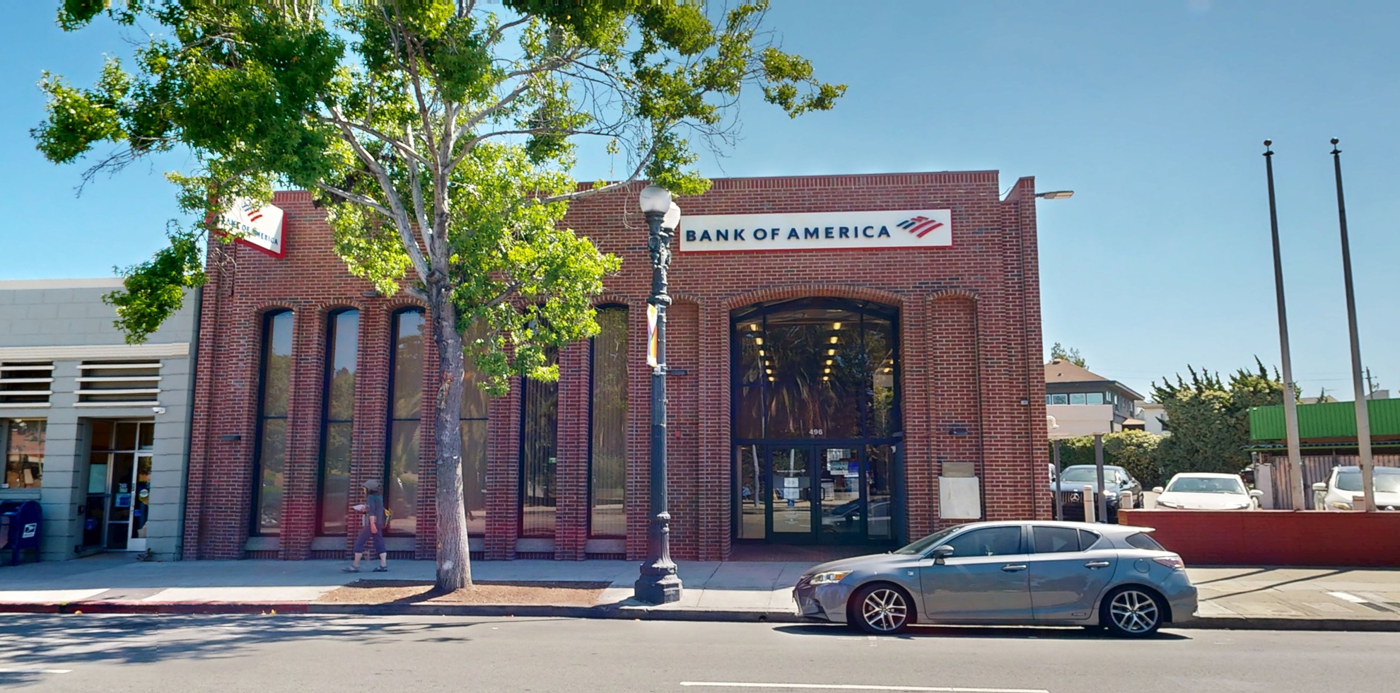 Bank of America financial center with walk-up ATM | 496 Lake Park Ave, Oakland, CA 94610