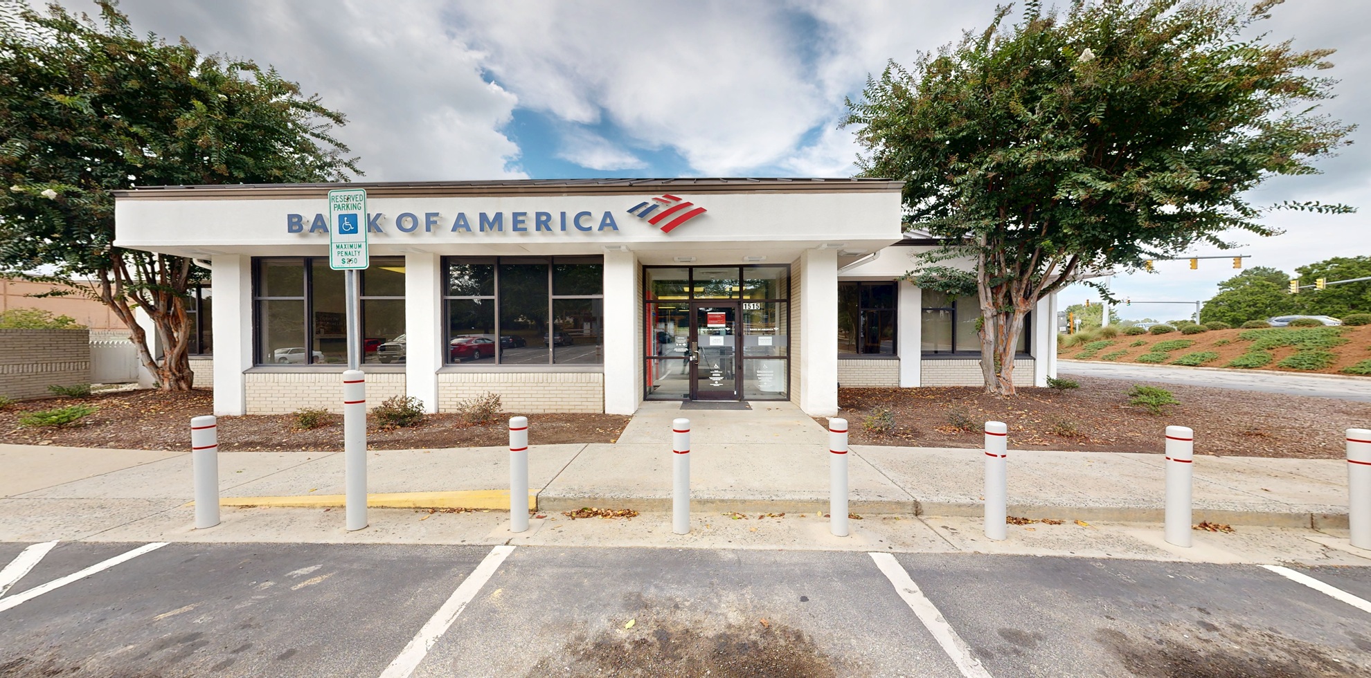 Bank of America financial center with drive-thru ATM and teller | 1515 N Gregson St, Durham, NC 27701