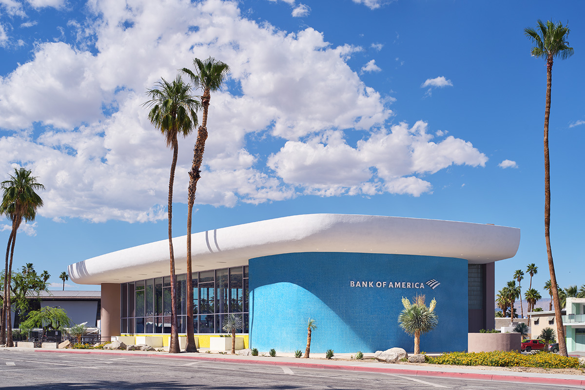 Bank of America financial center with drive-thru ATM | 588 S Palm Canyon Dr, Palm Springs, CA 92264