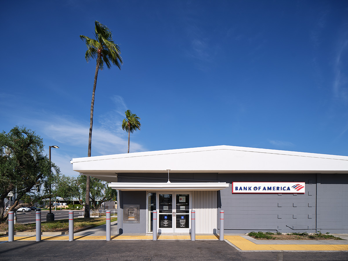 Bank of America financial center with drive-thru ATM | 181 E 4th St, Perris, CA 92570