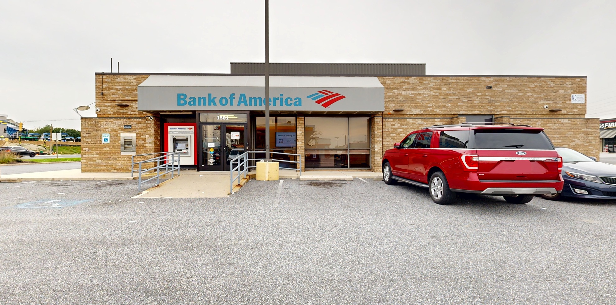 Bank of America financial center with drive-thru ATM | 1501 Merritt Blvd, Baltimore, MD 21222