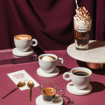 Coffee & Hot Drinks